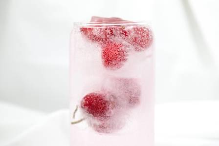 12 Uimodståelige Sommerdrinks til at Slå Varmen